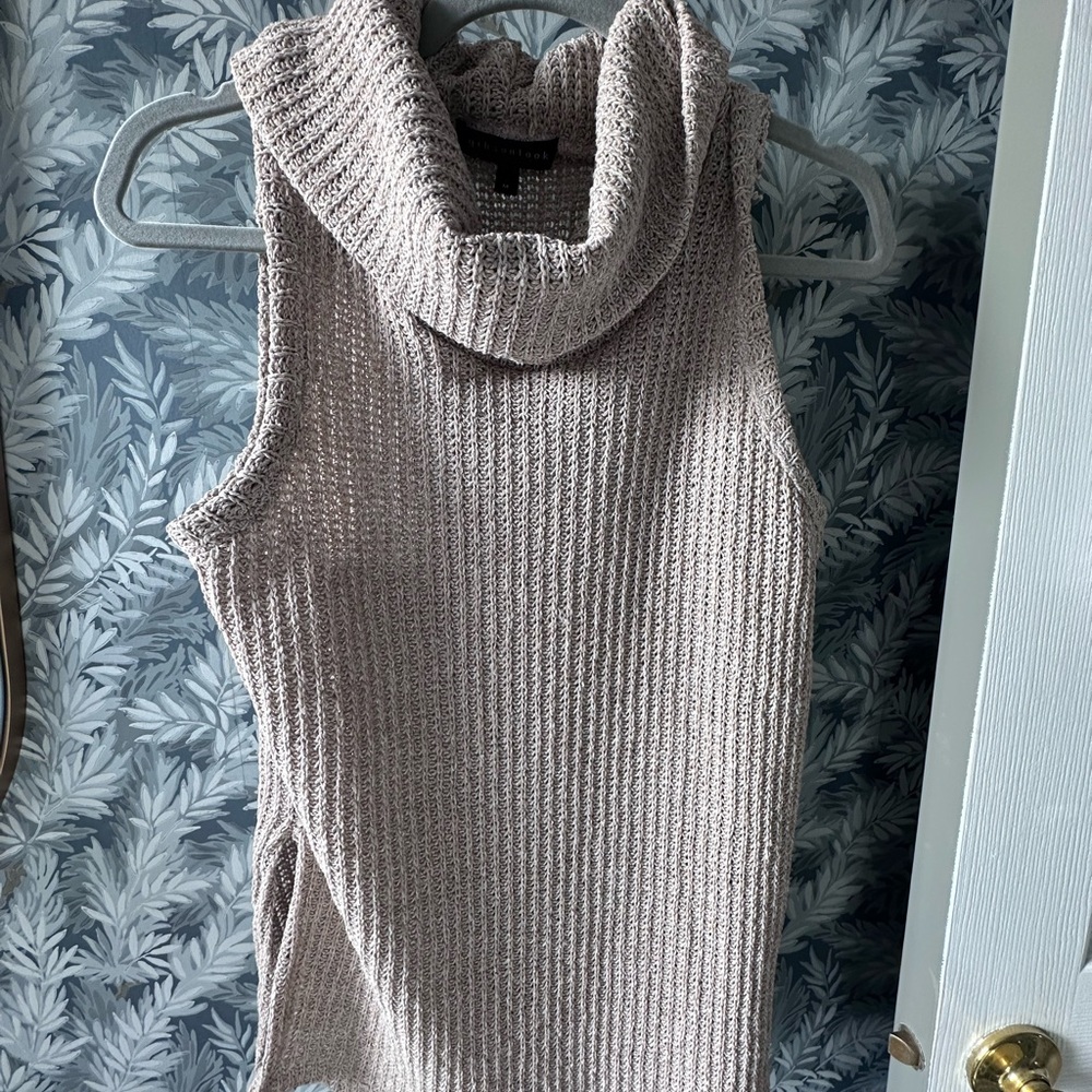 Gibson Textured Cowl Neck Sweater in Light Gray